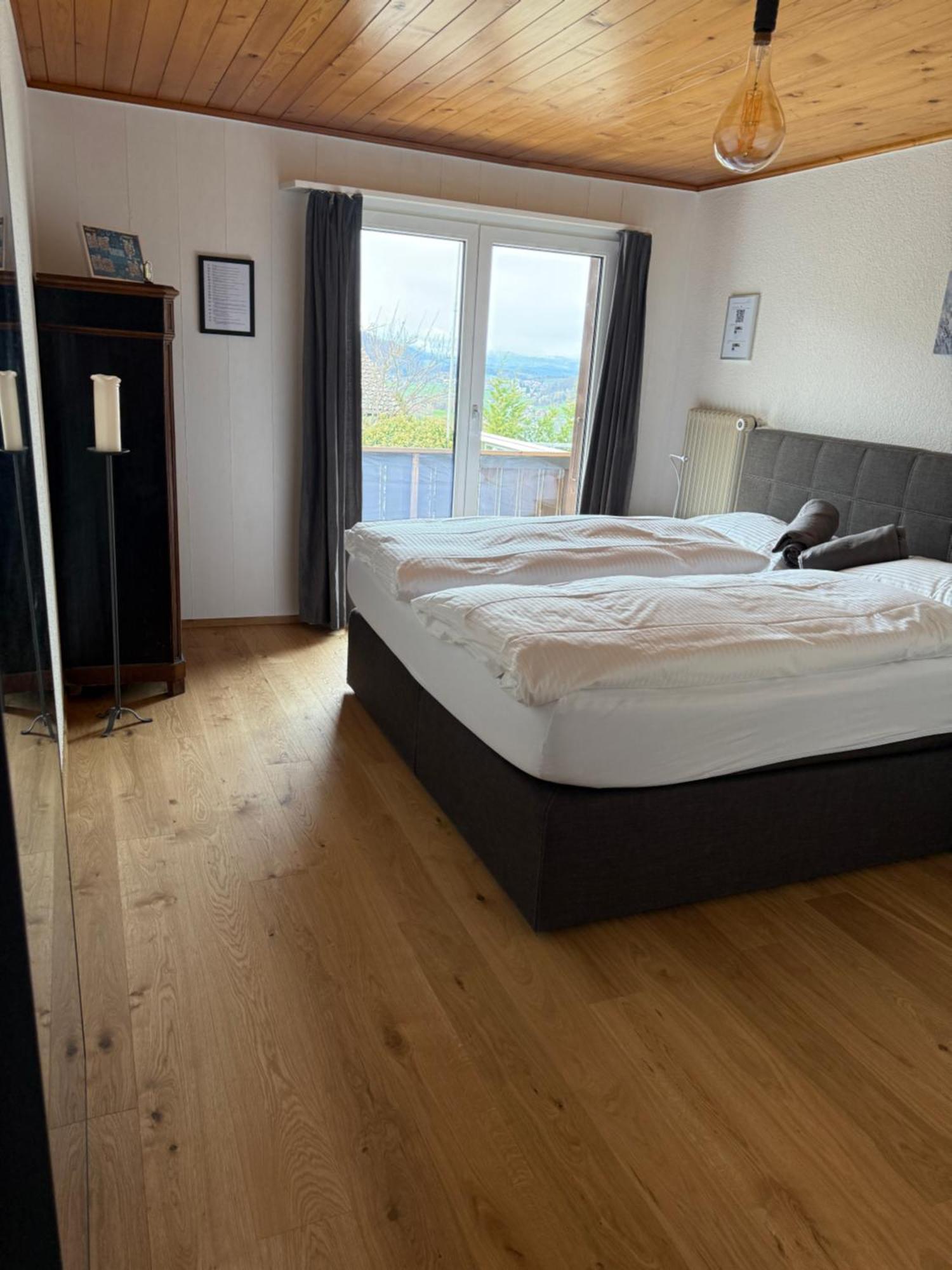 Eva'S Seeblick Krattigen Kamer foto