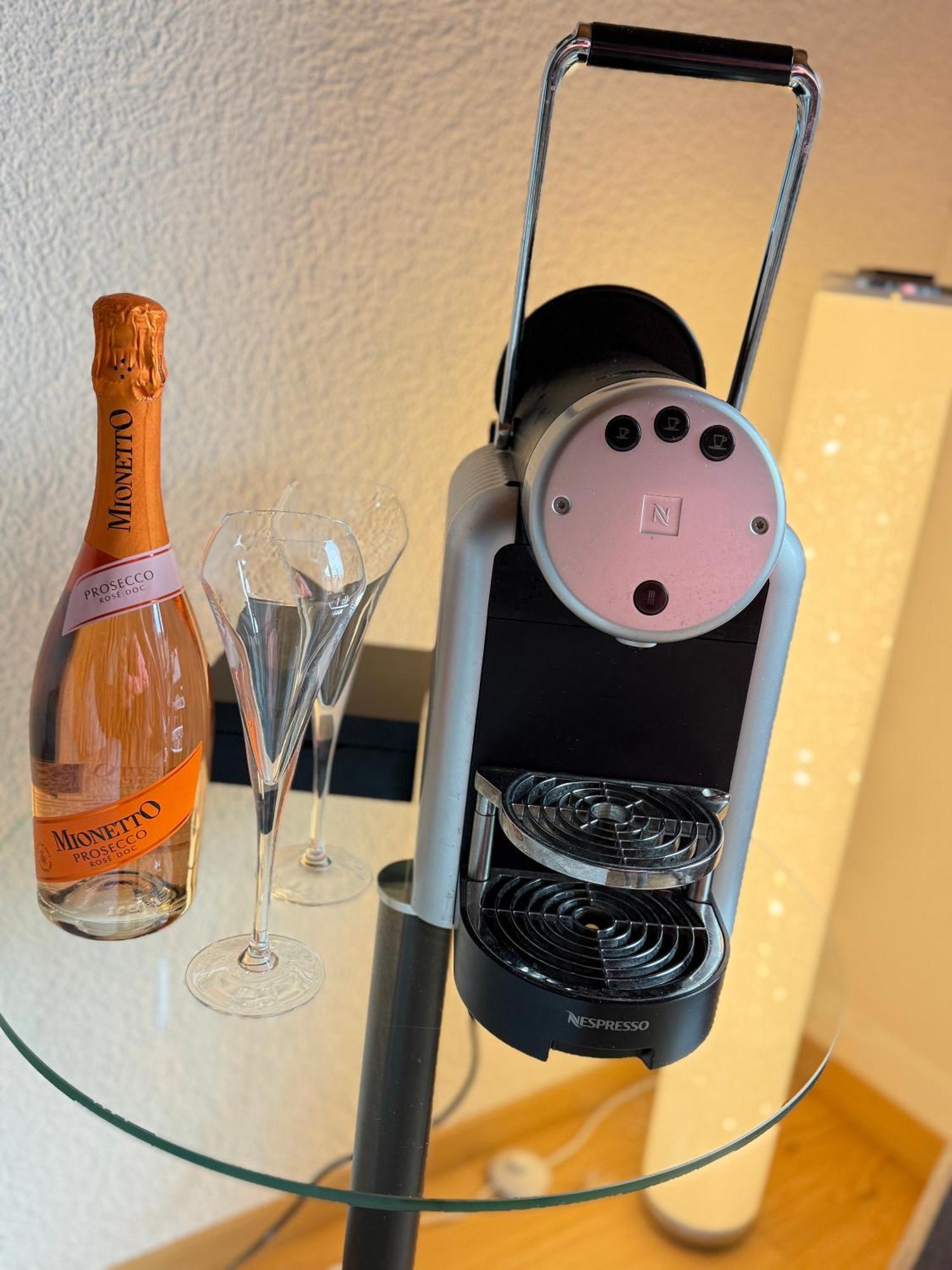Eva'S Seeblick Krattigen Kamer foto