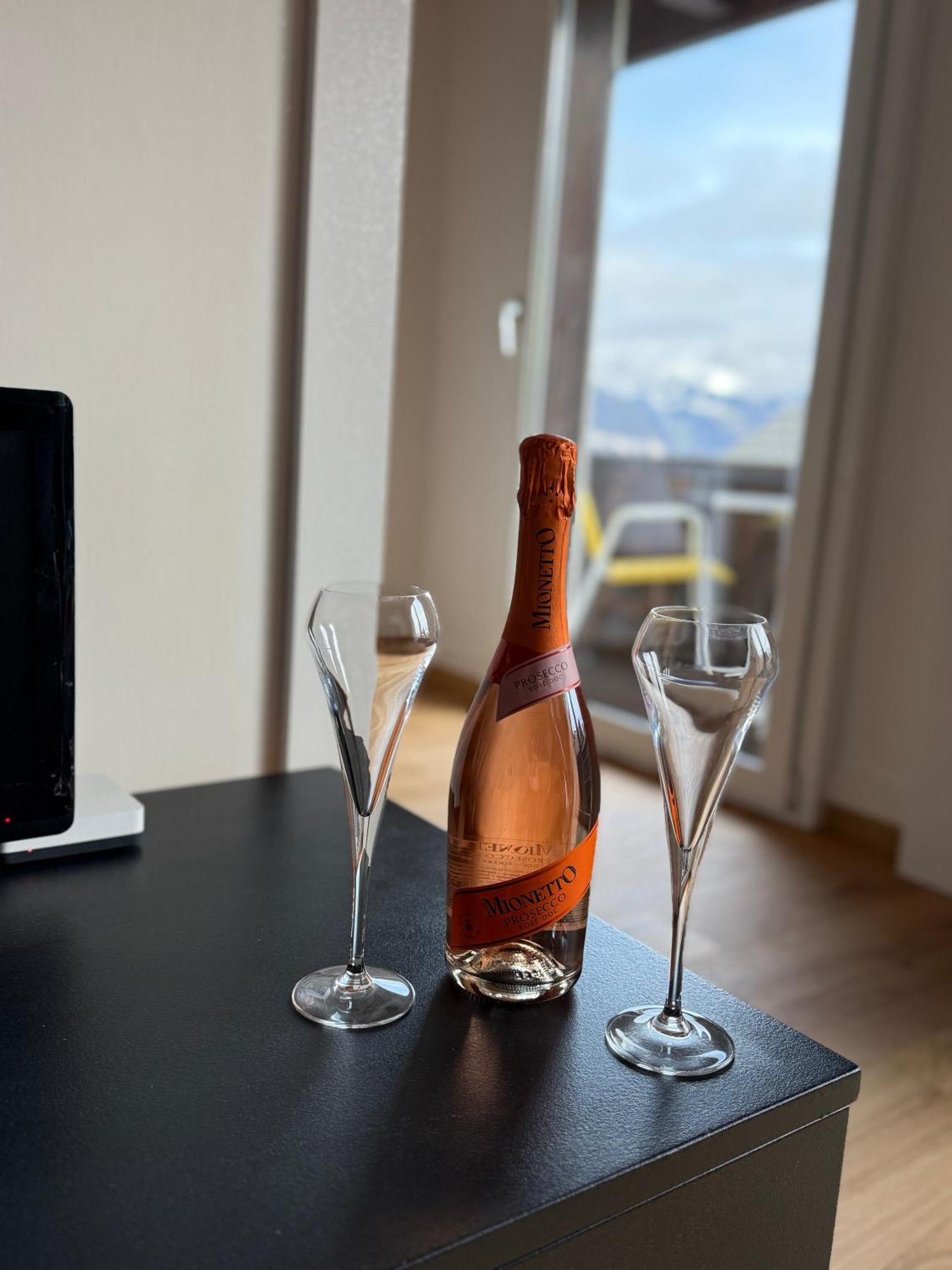 Eva'S Seeblick Krattigen Kamer foto